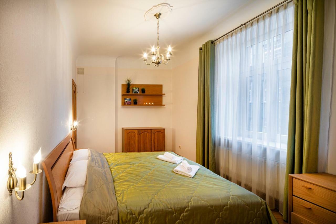 Dzirnavu Street Apartment In City Center Рига Екстериор снимка